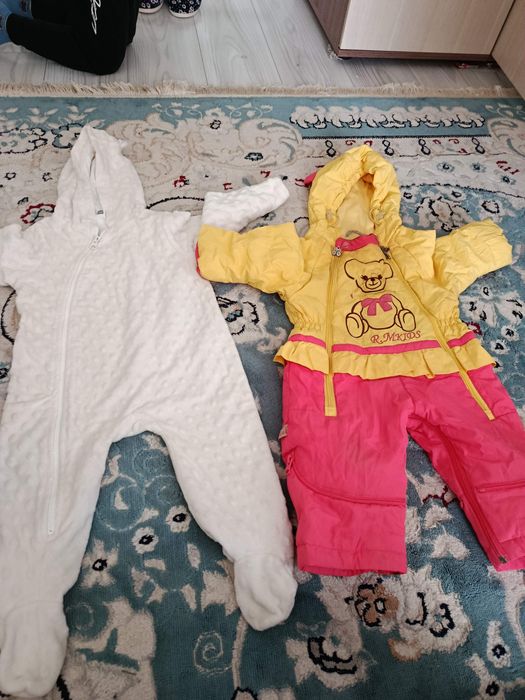 Продам детские вещи