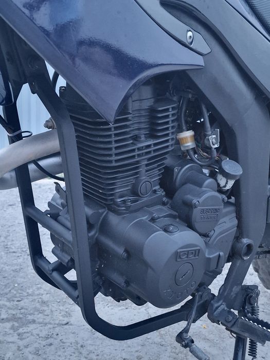Мотоцикл Эндуро zr200