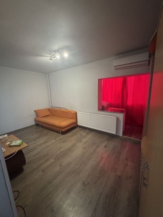 Închiriez Garsoniera Confort 1 Micalaca + Loc de Parcare