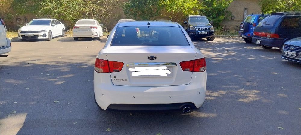 Продам Kia cerato 2012