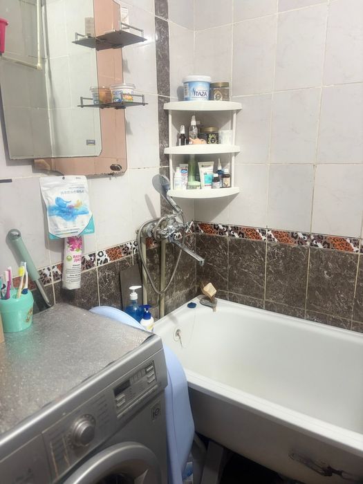 Продается 2 комн квартира