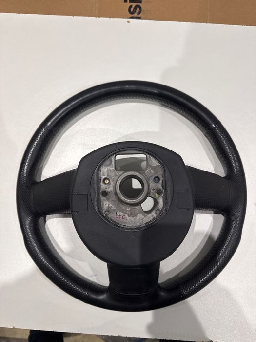 Audi A3-4-5-6 кожен волан Ауди А3-4-5-6