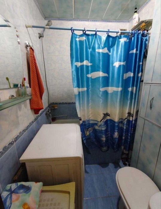 Чиланзар 23 квартал Продам 1в2/2/5 кирпич Балкон 2/6. 42-квадрата