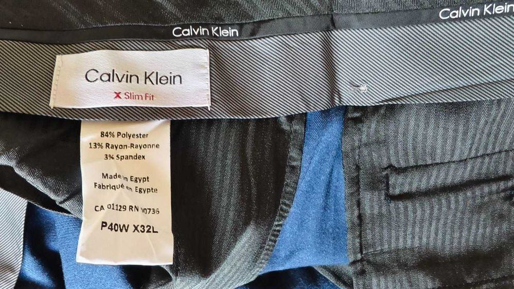Фирменные костюмные летние брюки Calvin Klein из США