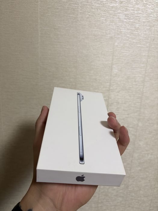 Iphone Air 256 sky blue обмен на 16pro,Pro max