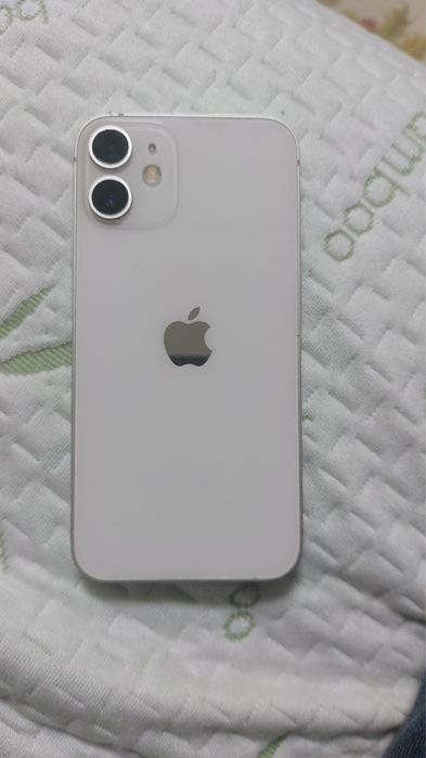 Продам айфон 12 мини