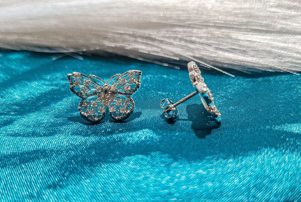 Cercei cu moissanite