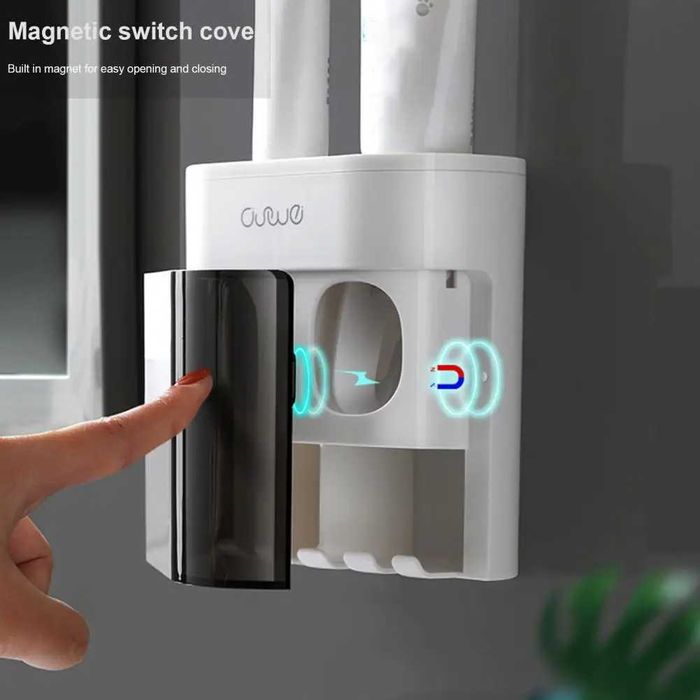 Поставка за четки и пасти за зъби