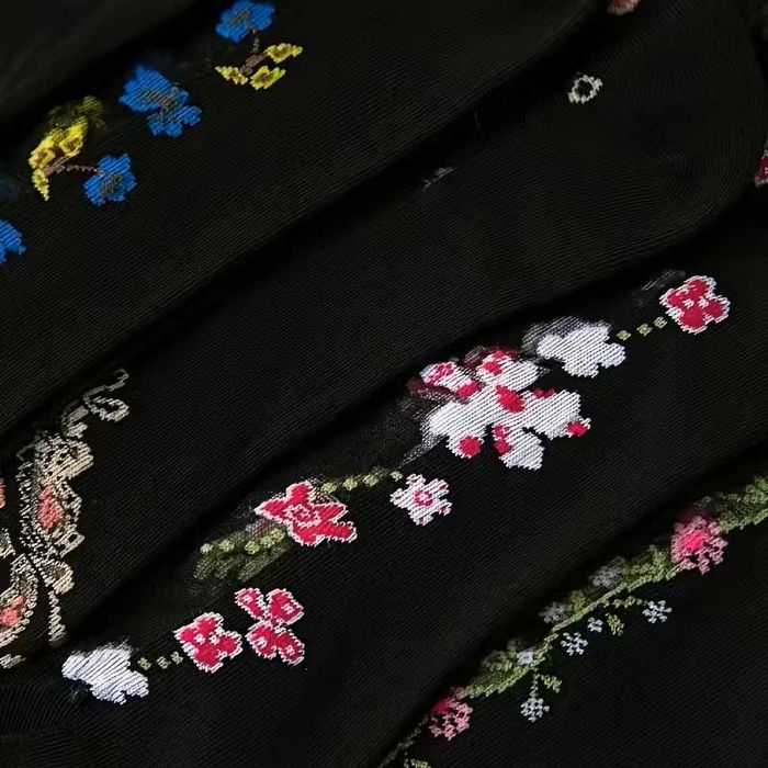 тънки дамски чорапи