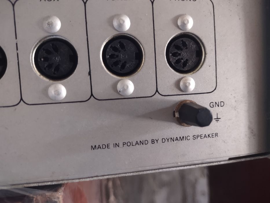 Усилвател полски