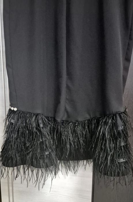 Rochie neagra nr.48 cu stras si franjuri