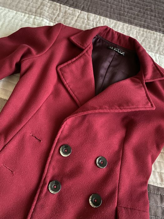 Есенно палто в цвят бордо