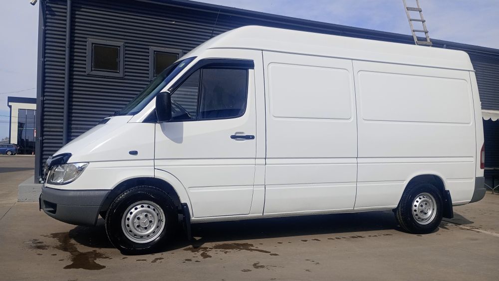 Se vinde Mercedez Sprinter an 2003