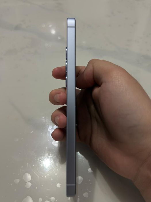 Продам Самсунг с25+