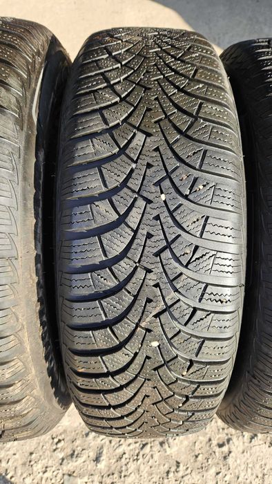 195/65 R15 • Iarna • Goodyear UltraGrip 9+ (jante tabla VW) 91T | 4 buc | Pret/buc