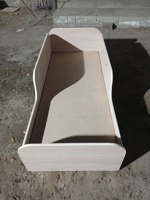 Продам детскую кровать