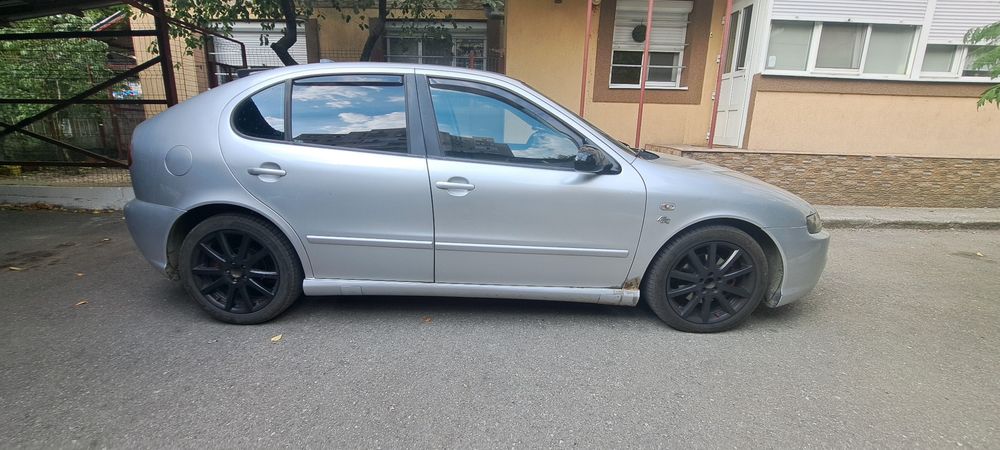 SEAT Leon 2004 — imagine 4