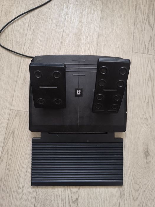 Продаю.        педали