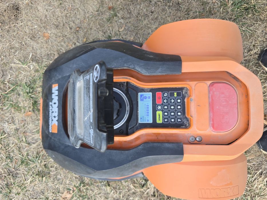 Robot de cosit tuns gazon Landroid Worx