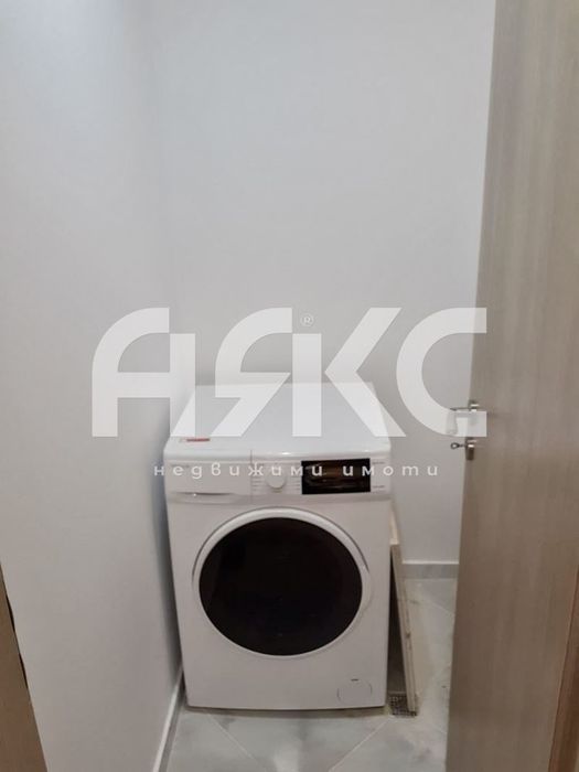 Дава се под наем Двустаен апартамент в София, Дианабад - 75 кв.м за 612 € - Снимка #6