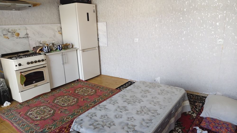 Ховли срочна сотилади.