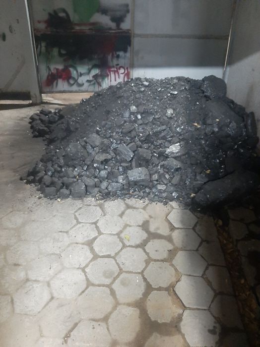 Продаются уголь мечками