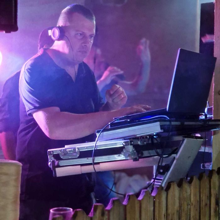 Dj pt evenimente private, nunta,botez, cununie civila, majorat