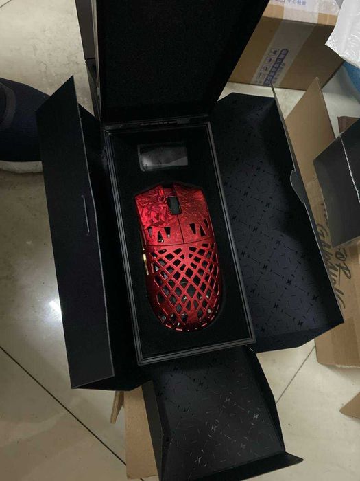 ATK Ghost Ultimate paw3950ultra 8khz игровая мышь