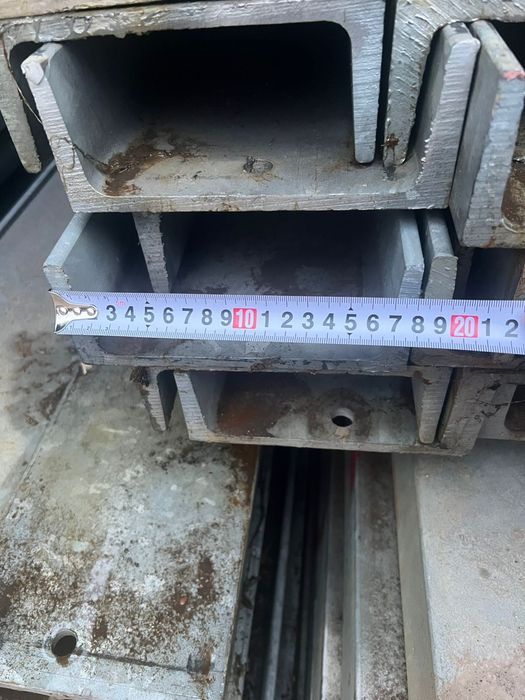 Продам швеллер 18