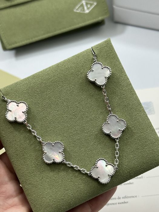 Brățară Van Cleef & Arpels 5 motifs White Gold 750 White Pearl