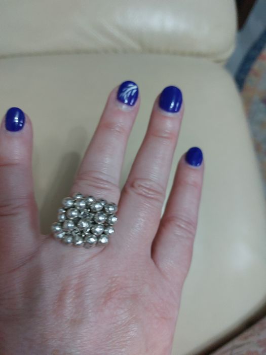 Vând inel dragut din argint 925.