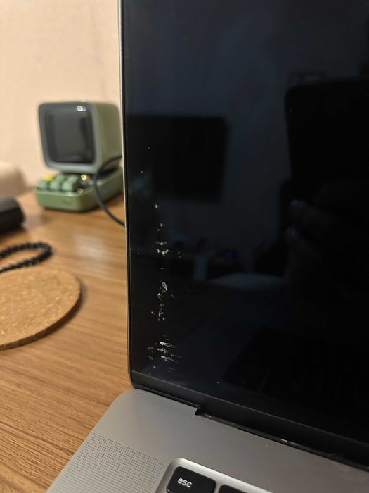 MacBook Pro 16” 2019 i9 / 16 GB / SSD 1 TB, на запчасти
