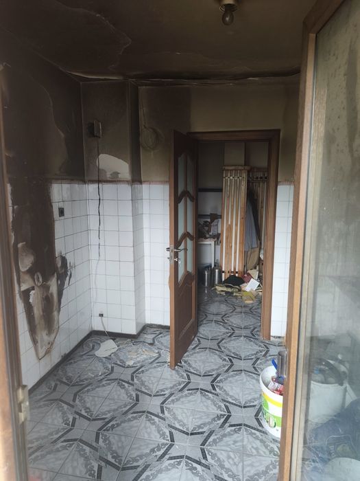 PF apart 2 cam sos Nicolina secția 6 poliție