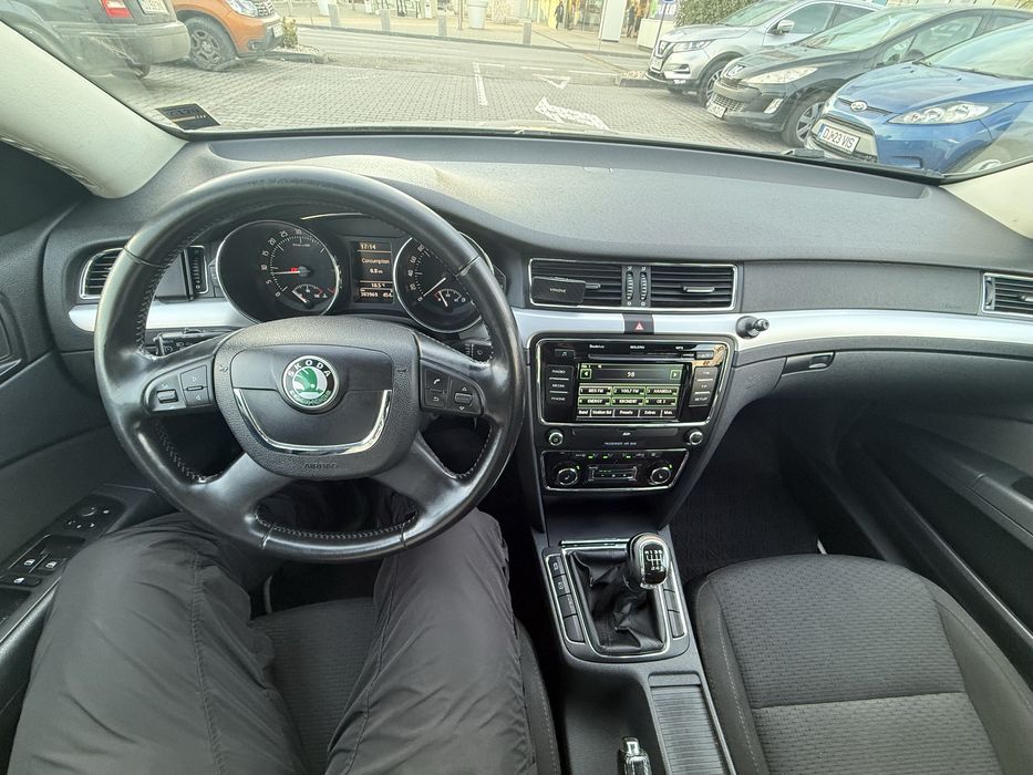 Skoda Superb 2.0tdi 2012