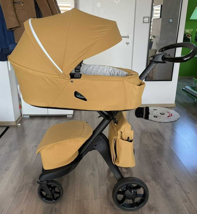 Бебешка количка Stokke Xplory X + кош за новородено.