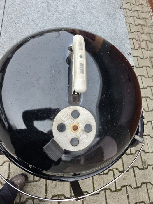 Grătar Weber cu  blat