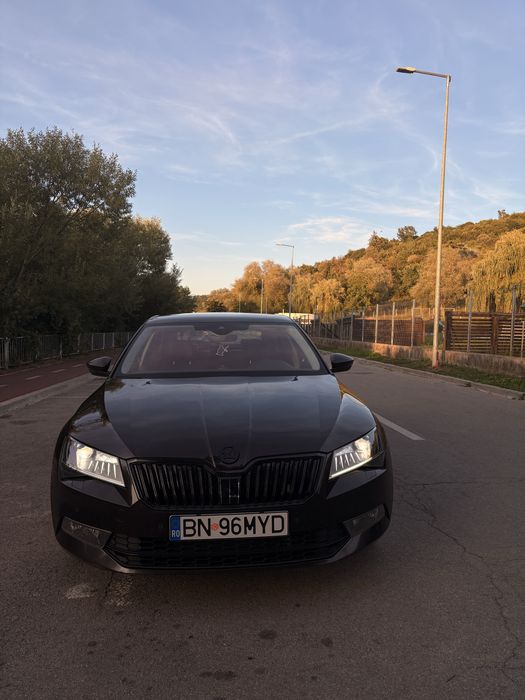 SKODA Superb 2016 — imagine 2