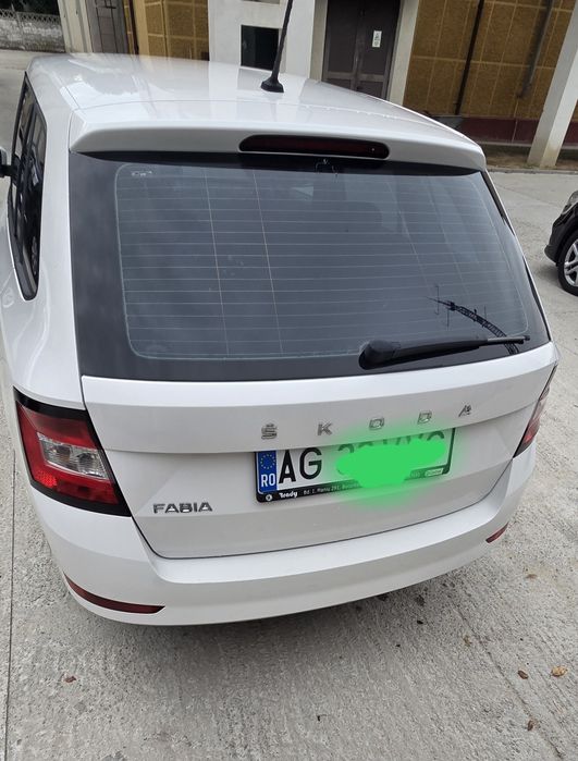 Skoda Fabia 2021 1.0 TSI 95 cp