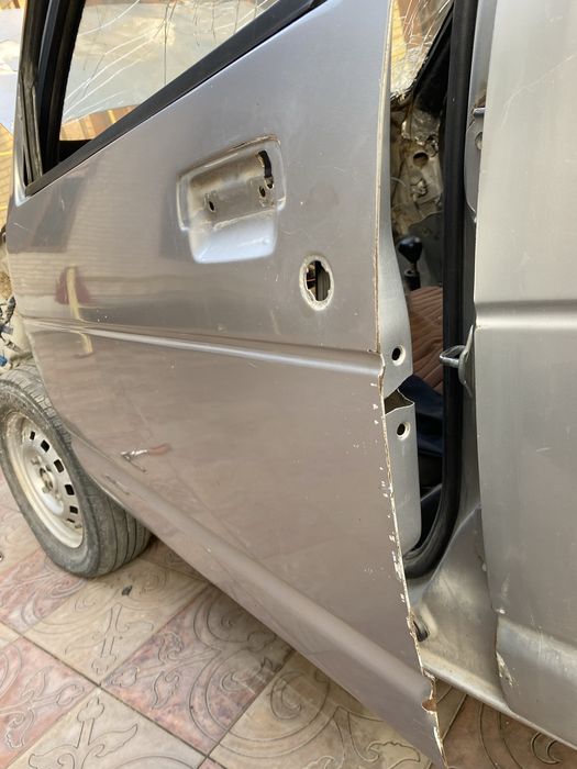 Тико Эшиклари олди чап