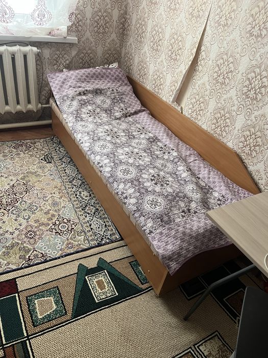 Продам две односпальные кровати