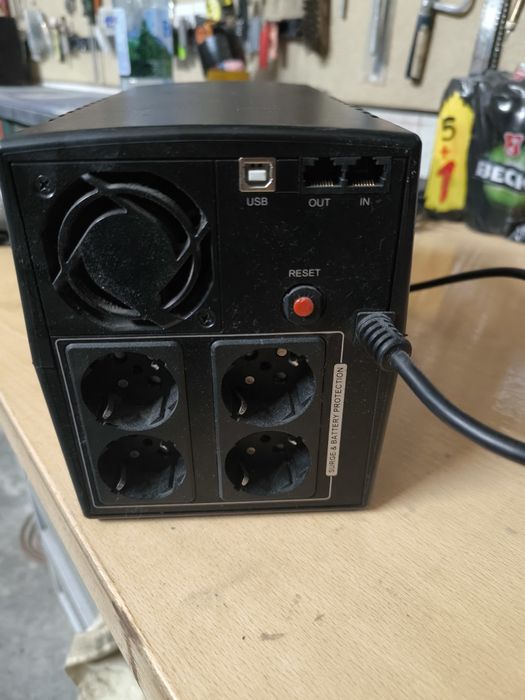 UPS CyberPower UT2200E 1320W Schuko