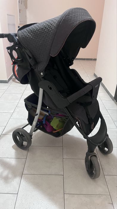 Продам детскую коляску