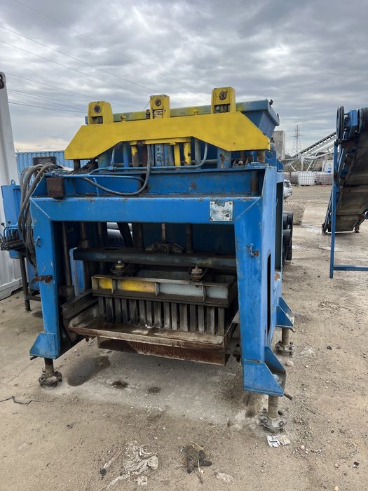 Установка для производства пескоблоков