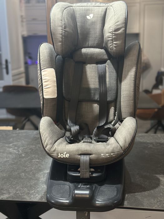 Vand scaun auto Joie cu Isofix• Gri• prim proprietar