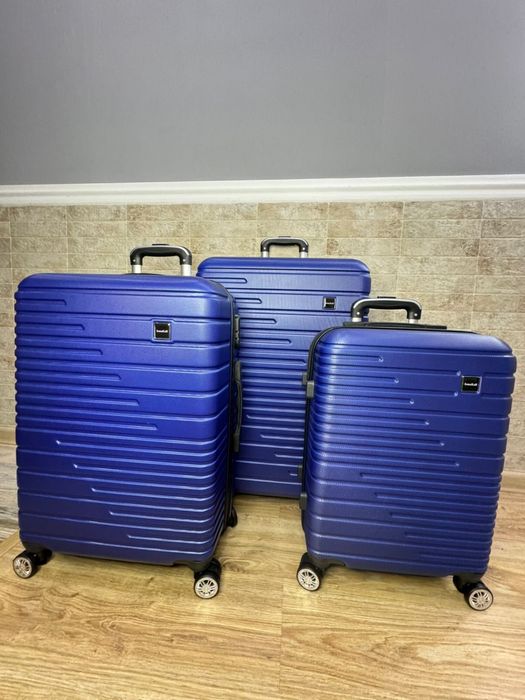 Чемодан все размеры и цвета