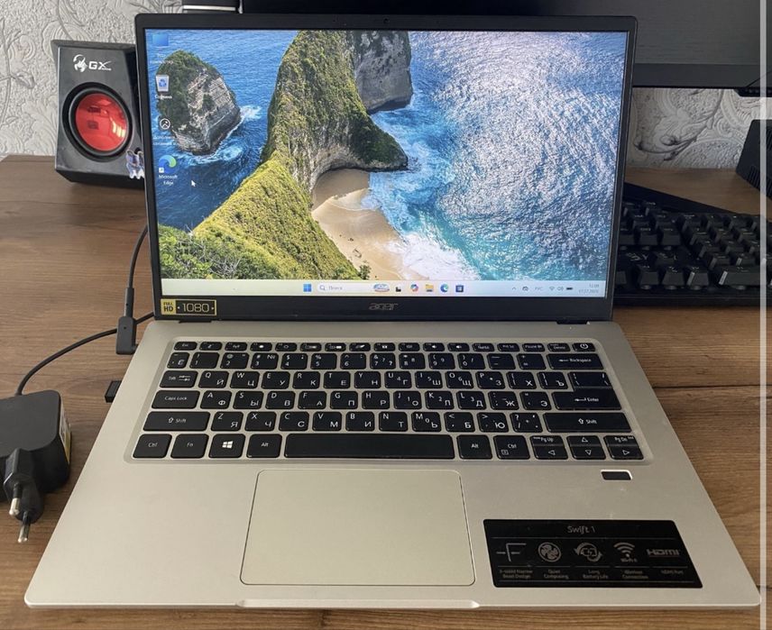 Acer Swift 1 | 8/256 SSD | Full HD