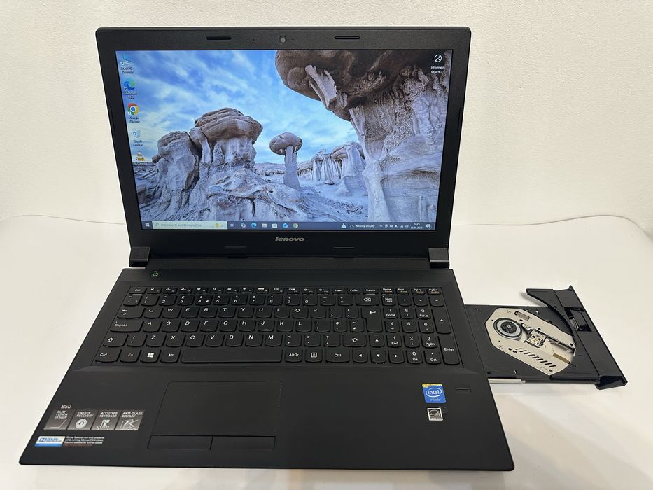 Laptop Lenovo B50-30,Intel Celeron 2,16Ghz, 8Gb Ram, SSHD 500Gb
