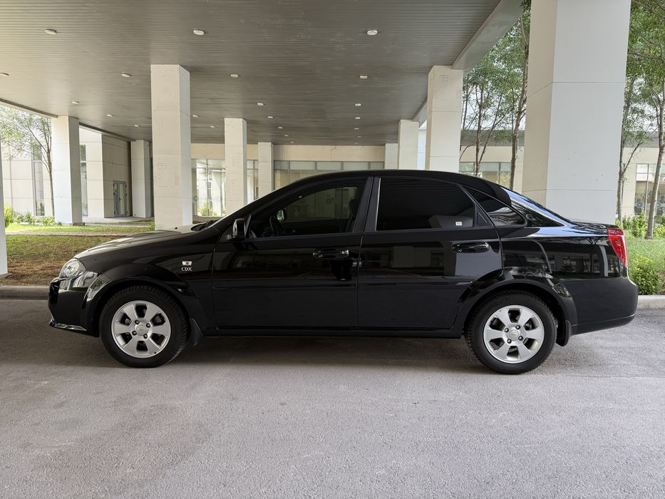 Lacetti Gentra 2023