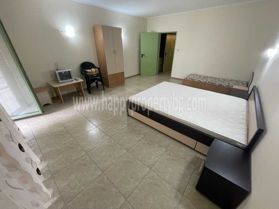 Продава се Двустаен апартамент в Несебър - 100 кв.м за 1045 €/кв.м - Снимка #4