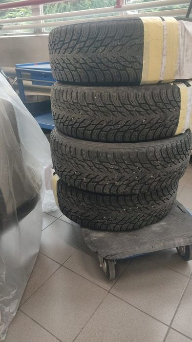 Продам шины nokian